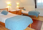 twin bedroom